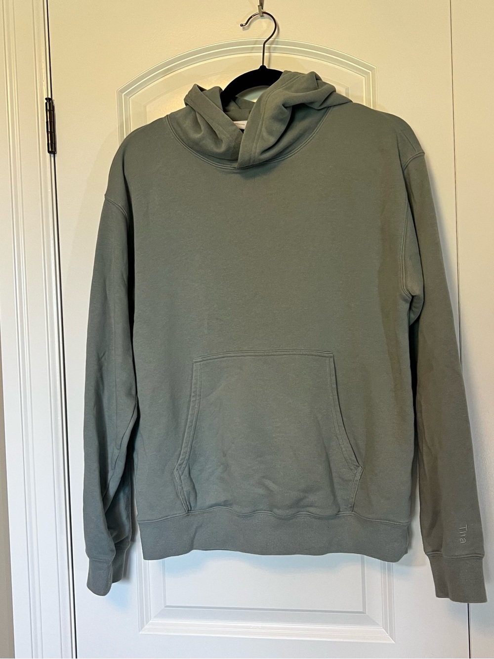 Aritzia Tna AiryAF Fleece Perfect Hoodie Sage Olive Green - Size M